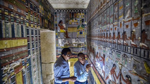 Arheolozi proučavaju oslikanu grobnicu