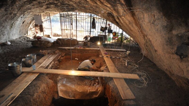 Arheološka istraživanja u pećini Golema Pešt u Severnoj Makedoniji-artefakti stari 85,000 godina