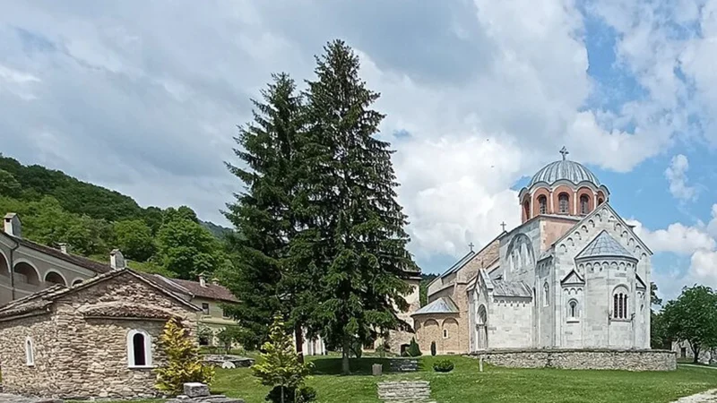 Kakva je bila ishrana monaha u manastiru Studenica u srednjem veku?