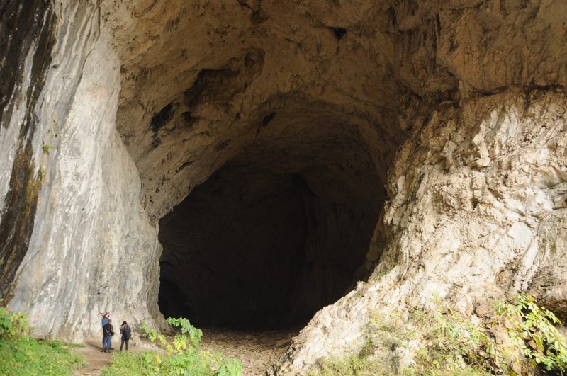 Dubočka pećina kod Kučeva-stanište neandertalaca i modernih ljudi