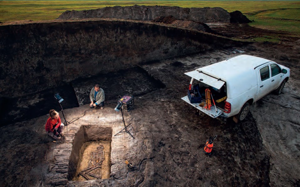 Novi rezultati istraživanja naučnika: pokojnici prekriveni crvenom bojom pre 5.000 godina pod humkama u Vojvodini možda su bili mumificirani