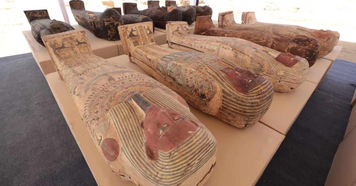 Arheolozi su otkrili 250 sarkofaga i 150 bronzanih statuta na nekropoli Sakara u Egiptu