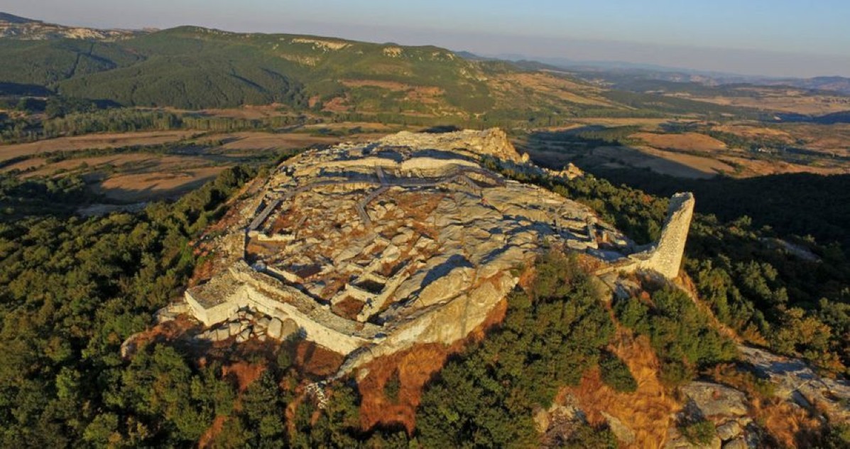 Bugarski arheolozi otkrili su paganski hram u drevnom gradu Perperikon