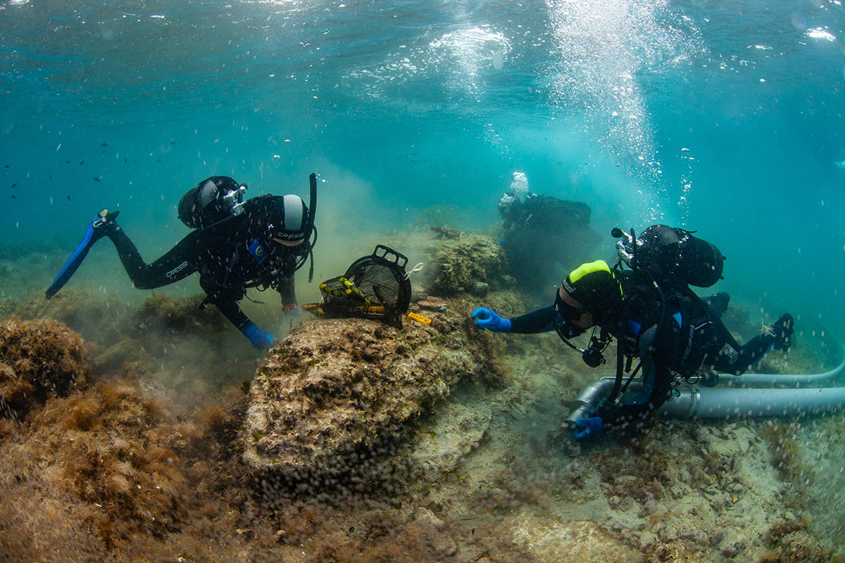 Podvodna arheološka istraživanja na obali Barbarige donela su otkriće rimskog mola