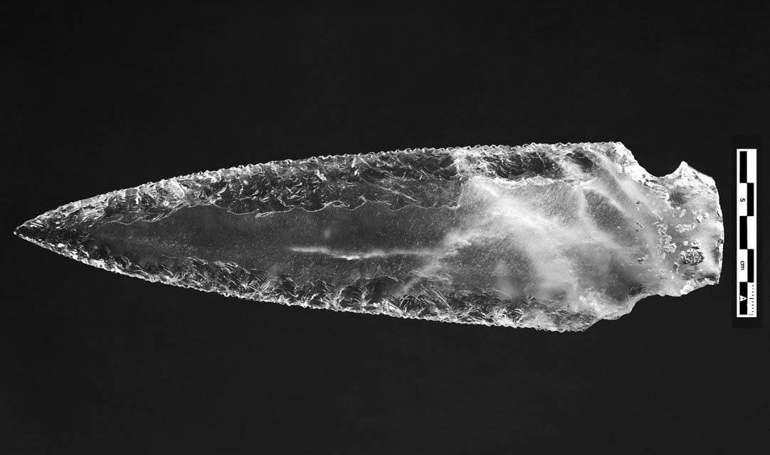 Fascinantno kristalno oružje otkriveno u 5.000 godina starim grobnicama
