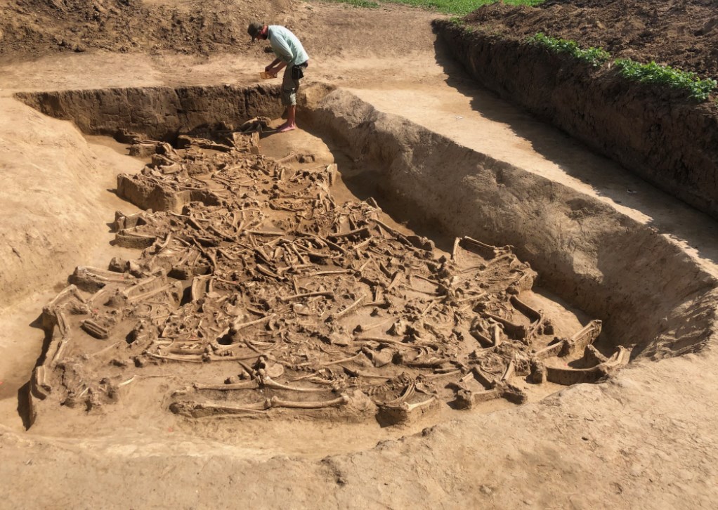 Otkrivena praistorijska masovna grobnica sa skeletima bez glava