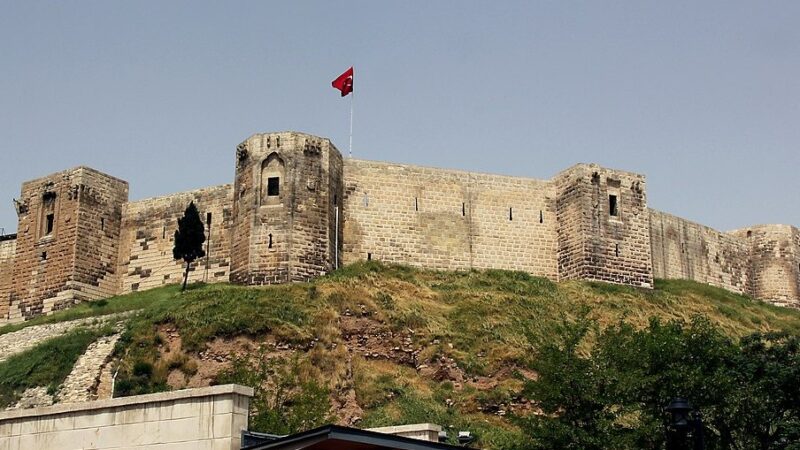Zemljotres oštetio zamak Gaziantepe u Turskoj