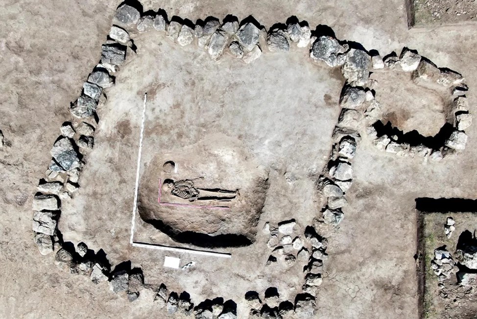 Arheolozi su iskopali kočijaša koji je živeo pre 3.000 godina