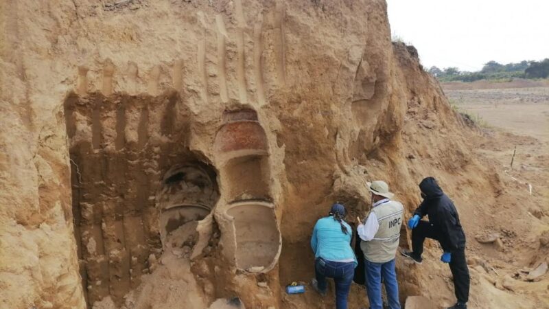 Arheolozi su iskopali jedinstvene gigantske urne u Ekvadoru
