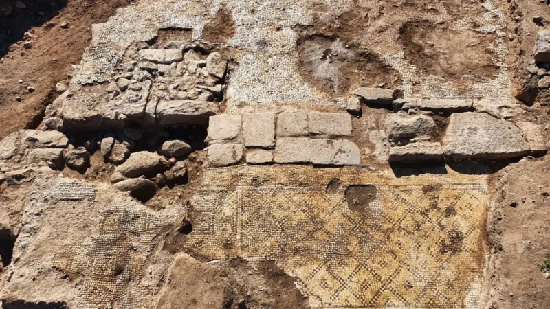 Pronađen 1.500 godina star natpis „Hristos, rođen od Marije“