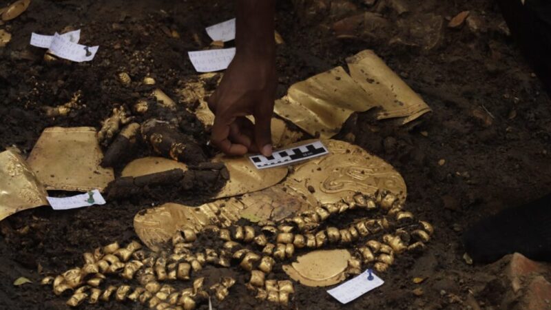 Veliko arheološko otkriće – arheolozi otkrili grobnicu sa zlatnim predmetima