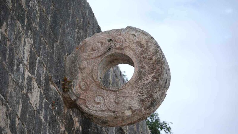 Tajne drevnih Maja: ritualne ponude ispod terena za igru loptom