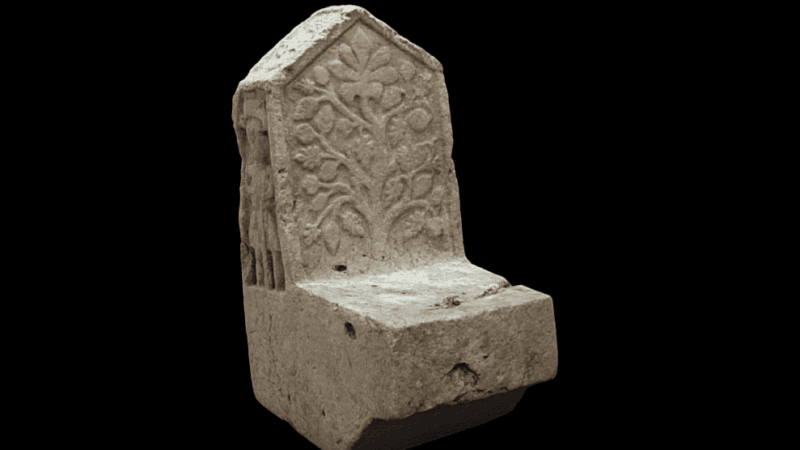 Vladarski tron Jelene Grube – kamena stolica iz Zemaljskog muzeja
