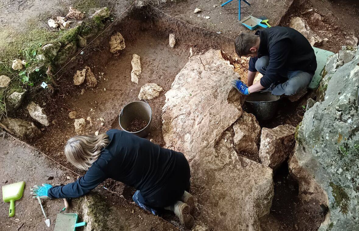 Ružina pećina kod Gacka ponovo u fokusu arheologa: Tragovi života stari 20.000 godina