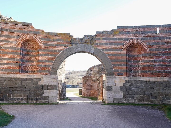 ICOMOS Srbija: Gitarijada ne sme ugroziti status Gamzigrada kao svetske baštine