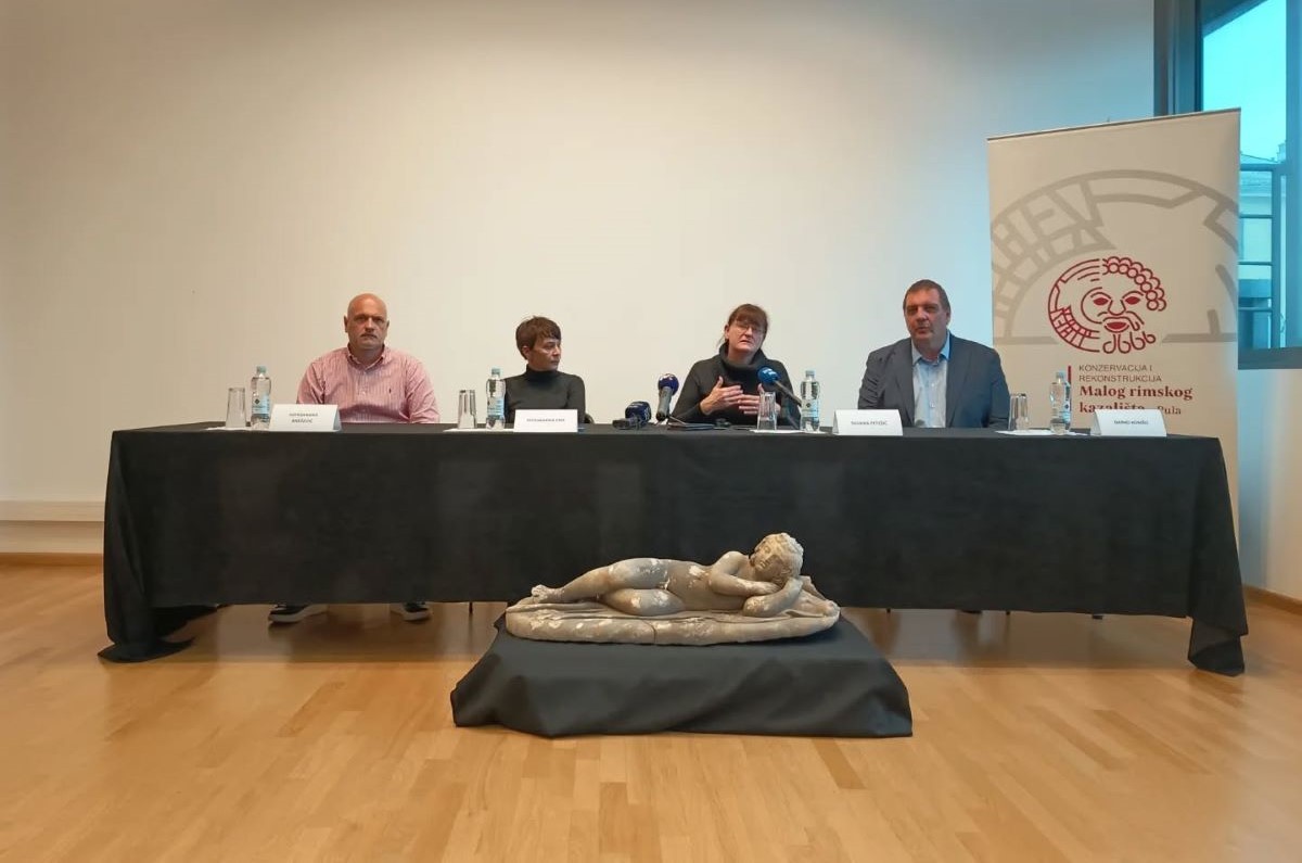 Kompletna statua usnulog Kupidona otkrivena u Puli